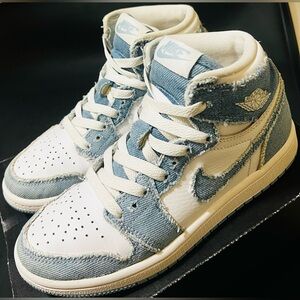 Jordan 1 High Retro Denim | Size 2.5y | CU0449-104 | box included